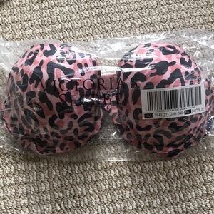 Victoria’s Secret Pink Leopard Bra